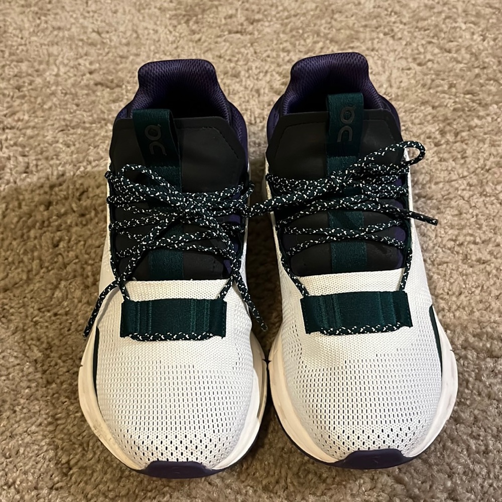 On-Running Cloudnova sneaker